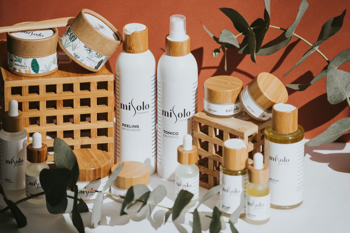 Produits de soins de la peau vegan et ingrédients biologiques