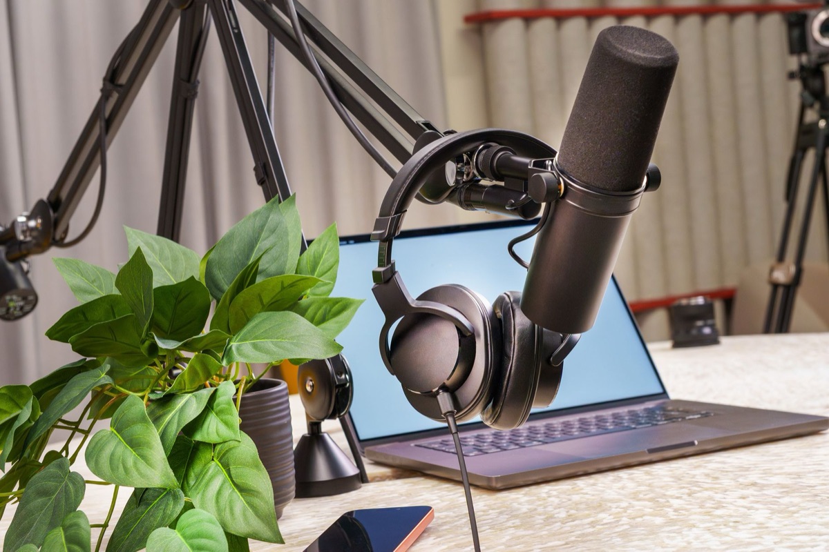 you tuber australiana con oggetti creativi